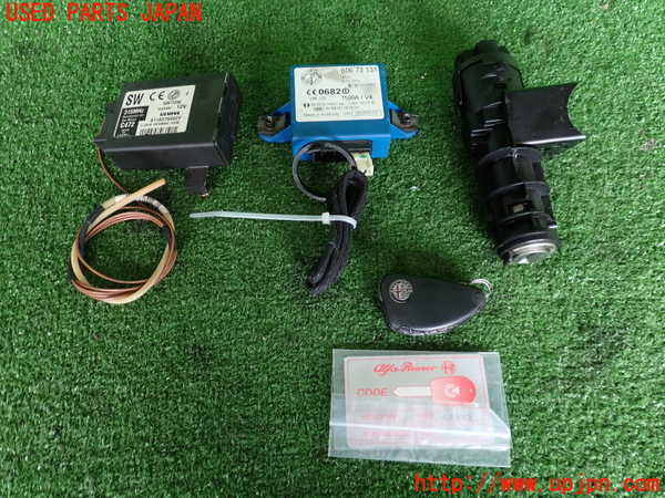 2UPJ-31466110]アルファロメオ・156 GTA(932AXB)エンジンコンピューター 中古_m0003.jpg
