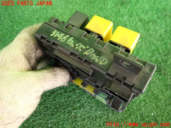 2UPJ-31466741]アルファロメオ・156 GTA(932AXB)ヒューズボックス1 中古_m0002.jpg