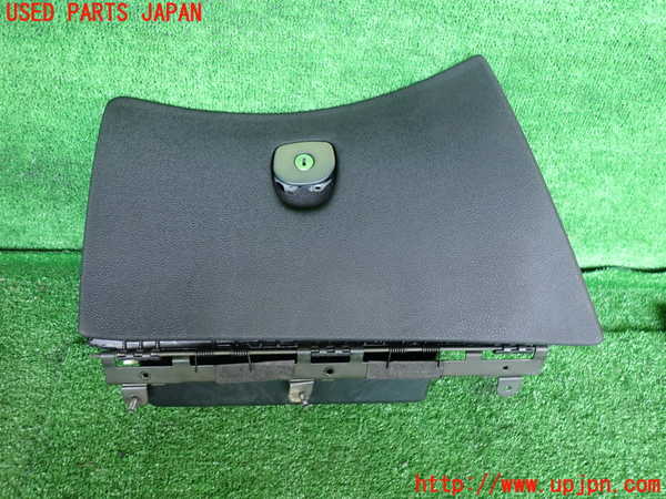 2UPJ-31467516]アルファロメオ・156 GTA(932AXB)グローブボックス1 中古_m0001.jpg