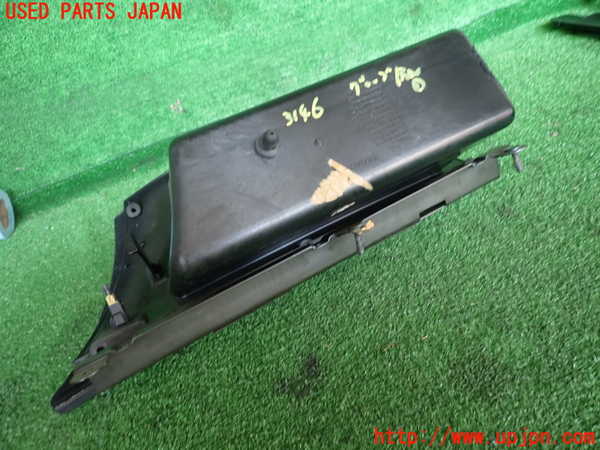 2UPJ-31467516]アルファロメオ・156 GTA(932AXB)グローブボックス1 中古_m0005.jpg