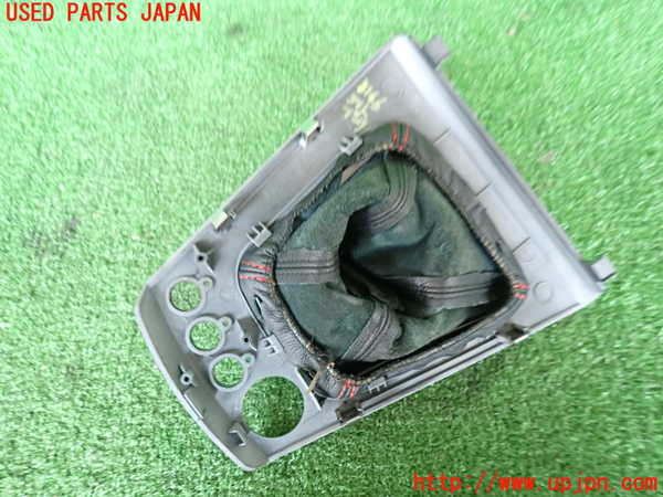 2UPJ-31467575]アルファロメオ・156 GTA(932AXB)シフトブーツ 中古_m0004.jpg
