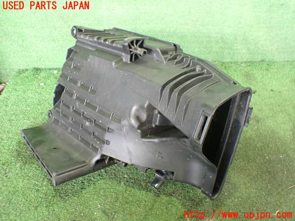 2UPJ-31472560]ベンツ SLK200 コンプレッサー(171442)エアクリーナーボックス 中古_m0001.jpg