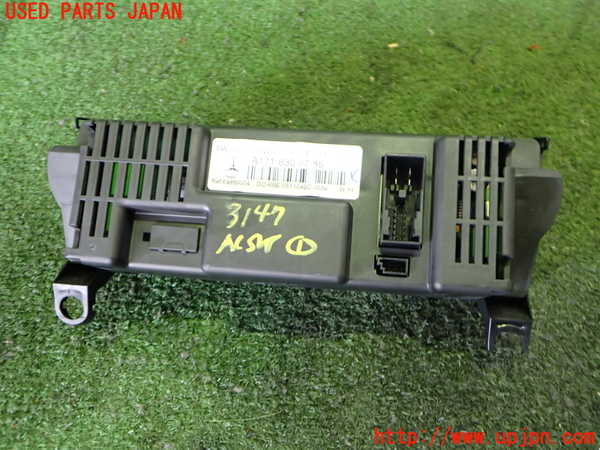 2UPJ-31476066]ベンツ SLK200 コンプレッサー(171442)エアコンスイッチ1 中古_m0003.jpg