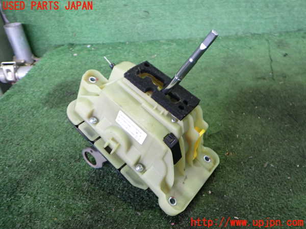 2UPJ-31477555]ベンツ SLK200 コンプレッサー(171442)ATシフトレバー 中古_m0001.jpg