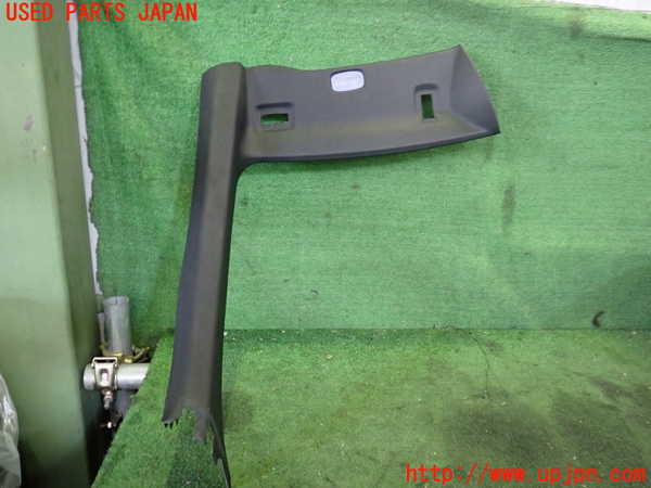 2UPJ-31477660]ベンツ SLK200 コンプレッサー(171442)左フロントピラートリム 中古_m0001.jpg