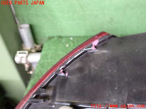 2UPJ-31481536]アウディ・TT クーペ(8JBUBF)左テールランプ 中古_m0003.jpg