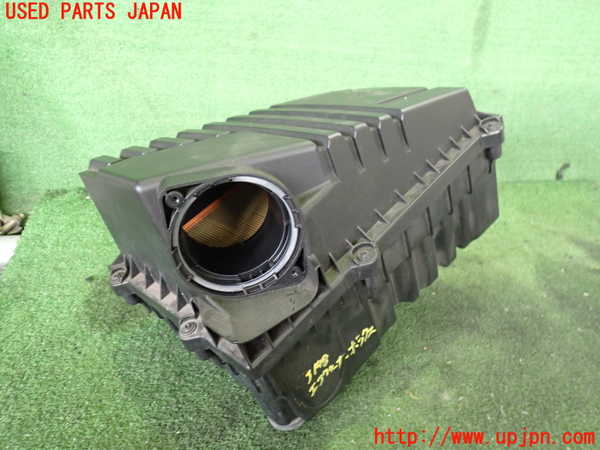 2UPJ-31482560]アウディ・TT クーペ(8JBUBF)エアクリーナーボックス 中古_m0001.jpg