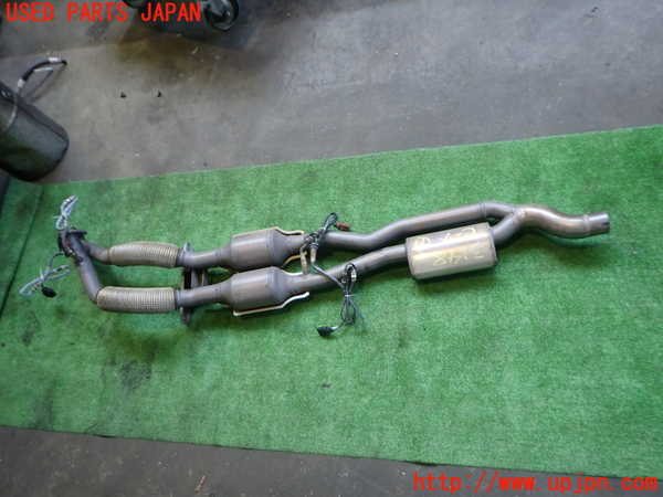 2UPJ-31482651]アウディ・TT クーペ(8JBUBF)センターパイプ1 中古_m0001.jpg