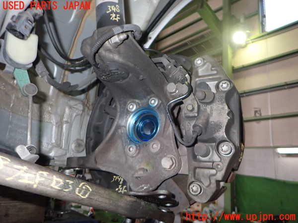 2UPJ-31484295]アウディ・TT クーペ(8JBUBF)左フロントナックルハブ 中古_m0001.jpg