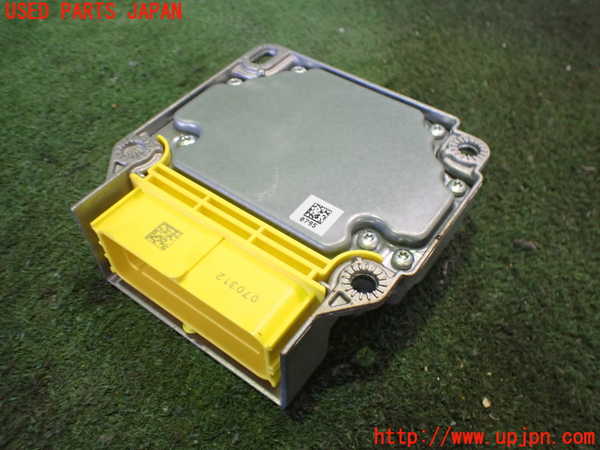 2UPJ-31486145]アウディ・TT クーペ(8JBUBF)エアバッグコンピューター 中古_m0002.jpg