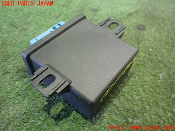 2UPJ-31486146]アウディ・TT クーペ(8JBUBF)コンピューター1 中古_m0002.jpg