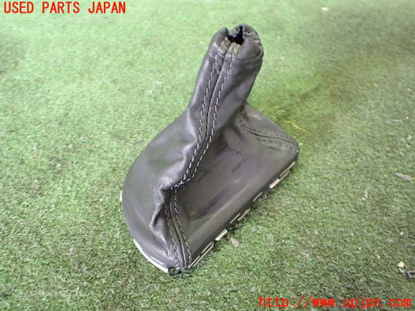 2UPJ-31487575]アウディ・TT クーペ(8JBUBF)シフトブーツ 中古_m0001.jpg