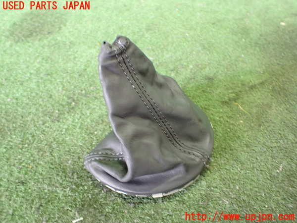 2UPJ-31487575]アウディ・TT クーペ(8JBUBF)シフトブーツ 中古_m0002.jpg