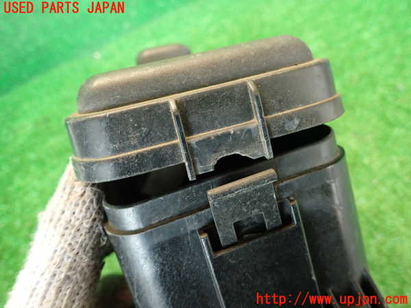 2UPJ-31496741]セリカ GT-FOUR(ST205)ヒューズボックス1 中古_m0003.jpg