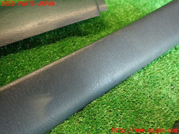 2UPJ-31491578]セリカ GT-FOUR(ST205)バックドア内張り 中古_m0003.jpg