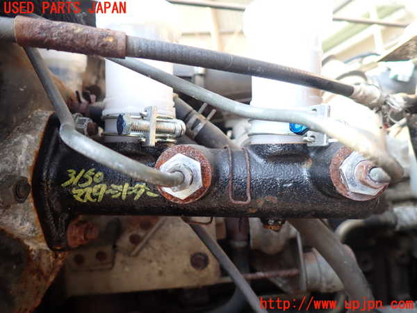 1UPJ-31504050]三菱ジープ(J53)ブレーキマスターシリンダー 中古_m0003.jpg