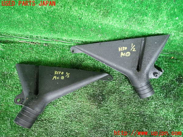 1UPJ-31507526]三菱ジープ(J53)エアコン吹き出し口1 (真中) 中古_m0001.jpg