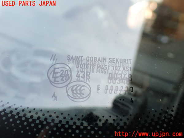 1UPJ-31511195]ポルシェ・カイエン(92AM5502)フロントガラス M451 中古_m0003.jpg