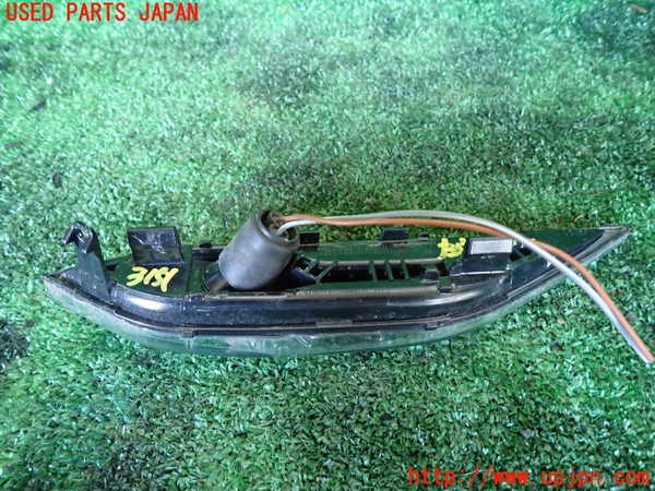 1UPJ-31511162]ポルシェ・カイエン(92AM5502)左ウィンカーレンズ 中古_m0002.jpg