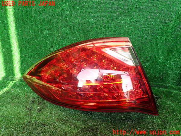 1UPJ-31511536]ポルシェ・カイエン(92AM5502)左テールランプ 中古_m0001.jpg
