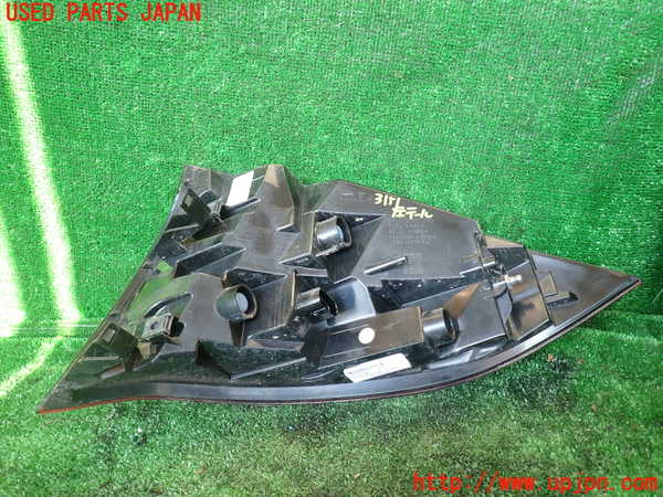 1UPJ-31511536]ポルシェ・カイエン(92AM5502)左テールランプ 中古_m0002.jpg