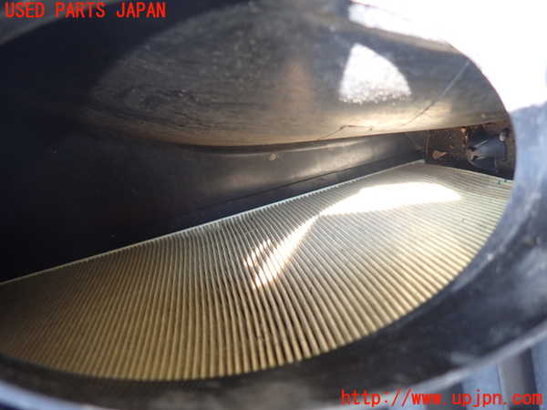 1UPJ-31512560]ポルシェ・カイエン(92AM5502)エアクリーナーボックス 中古_m0003.jpg