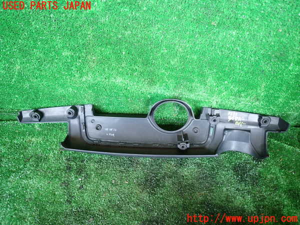 1UPJ-31512160]ポルシェ・カイエン(92AM5502)エンジンアッパーカバー 中古_m0003.jpg