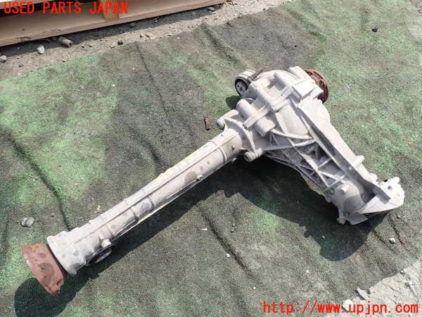 1UPJ-31514350]ポルシェ・カイエン(92AM5502)フロントデフ 中古_m0001.jpg