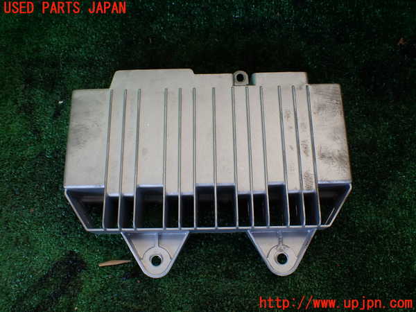 1UPJ-31516525]ポルシェ・カイエン(92AM5502)アンプ 中古_m0003.jpg