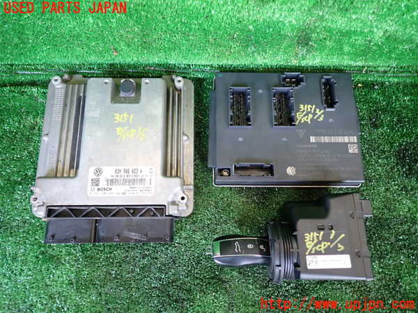 1UPJ-31516110]ポルシェ・カイエン(92AM5502)エンジンコンピューター 中古_m0001.jpg