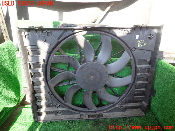 1UPJ-31516836]ポルシェ・カイエン(92AM5502)電動ファン1 中古_m0001.jpg