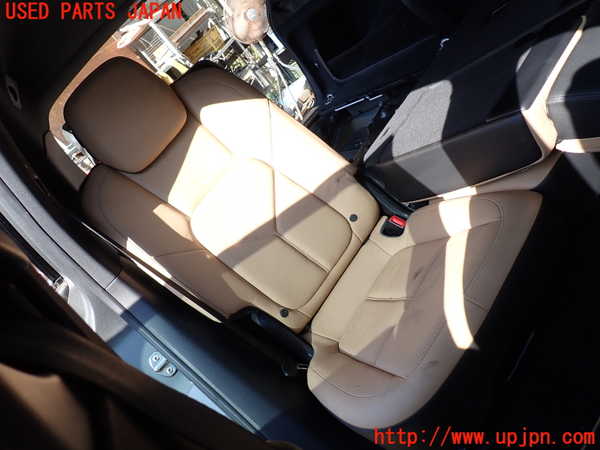 1UPJ-31517145]ポルシェ・カイエン(92AM5502)右2列目シート 中古_m0001.jpg