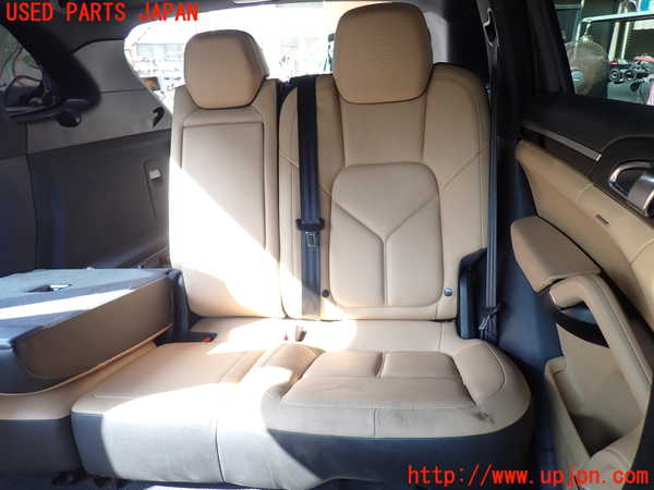 1UPJ-31517175]ポルシェ・カイエン(92AM5502)左2列目シート 中古_m0001.jpg