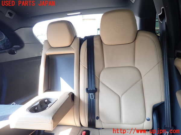 1UPJ-31517175]ポルシェ・カイエン(92AM5502)左2列目シート 中古_m0002.jpg