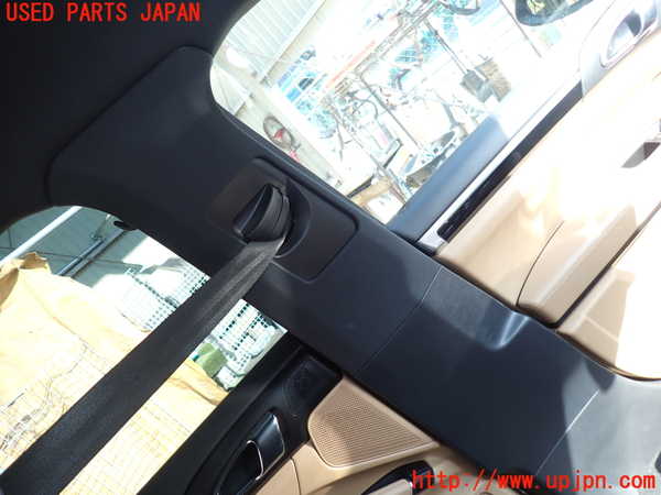 1UPJ-31517670]ポルシェ・カイエン(92AM5502)左センターピラートリム 中古_m0001.jpg