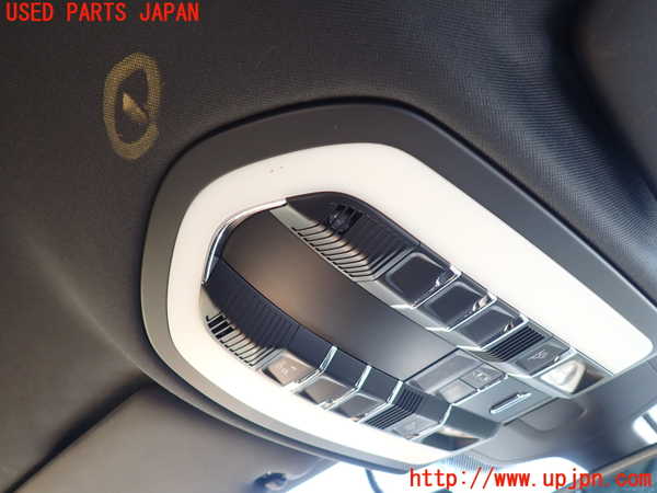 1UPJ-31516411]ポルシェ・カイエン(92AM5502)ルームランプ1 (１列目) 中古_m0001.jpg