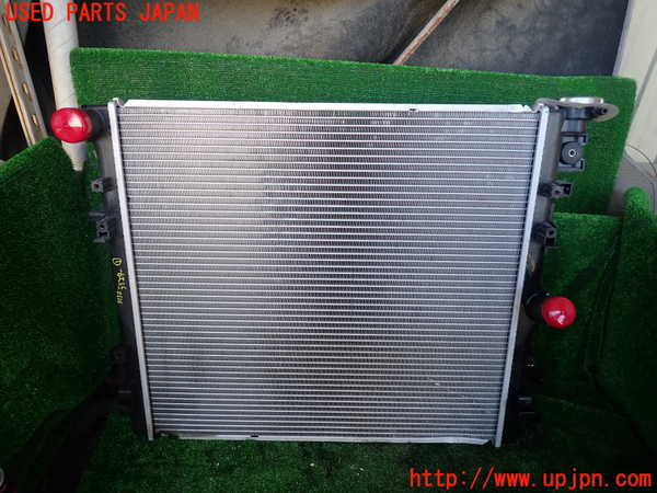 5UPJ-31522321]ジープ・ラングラー アンリミテッド(JK36L)ラジエーター1 中古_m0001.jpg