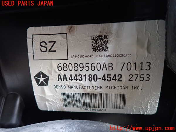 5UPJ-31526081]ジープ・ラングラー アンリミテッド(JK36L)エバポレーター1 中古_m0004.jpg