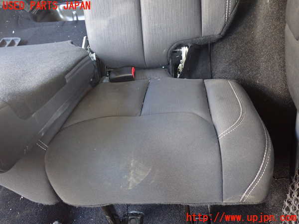 5UPJ-31527175]ジープ・ラングラー アンリミテッド(JK36L)左2列目シート 中古_m0003.jpg