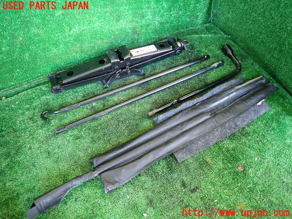 1UPJ-31527805]ジープ・ラングラー アンリミテッド(JK36L)車載工具 中古_m0001.jpg