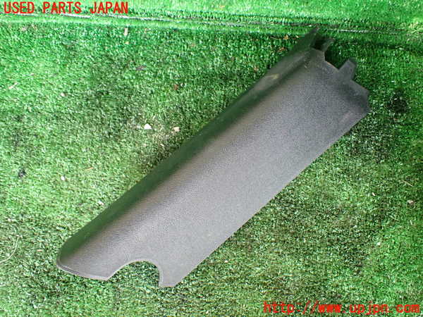 1UPJ-31527655]ジープ・ラングラー アンリミテッド(JK36L)右フロントピラートリム 中古_m0001.jpg