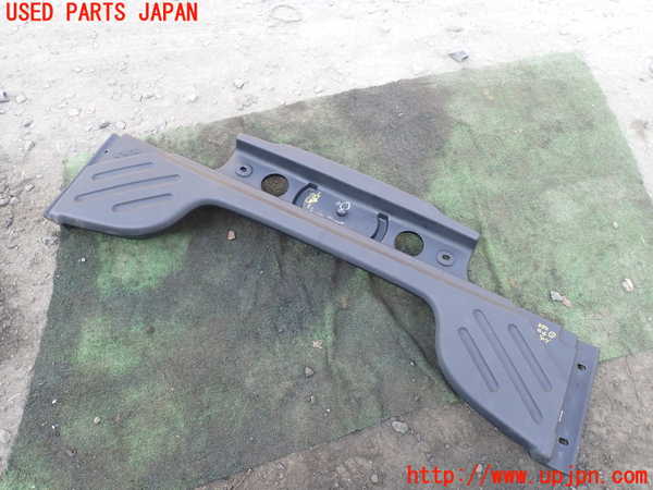 5UPJ-31526411]ジープ・ラングラー アンリミテッド(JK36L)ルームランプ1 中古_m0003.jpg