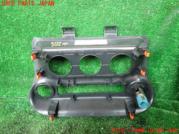 1UPJ-31527691]ジープ・ラングラー アンリミテッド(JK36L)内装トリム類1 中古_m0002.jpg