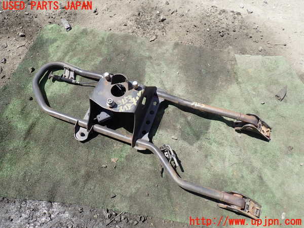 1UPJ-31531700]ハイラックスサーフ N130系 4ドア(VZN130G)スペアタイヤキャリア 中古_m0001.jpg