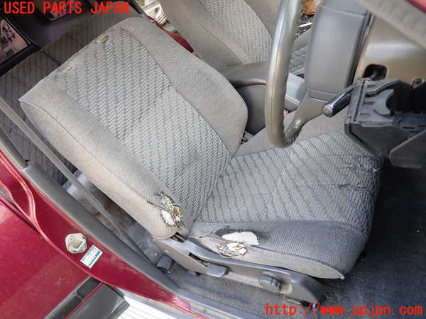 5UPJ-31537035]ハイラックスサーフ N130系 4ドア(VZN130G)運転席シート 中古_m0001.jpg