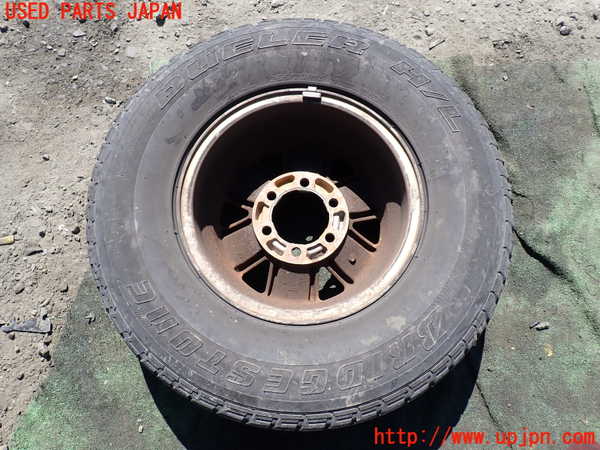 1UPJ-31539029]ハイラックスサーフ N130系 4ドア(VZN130G)タイヤ　ホイール　1本④ 265/70R15 中古_m0003.jpg
