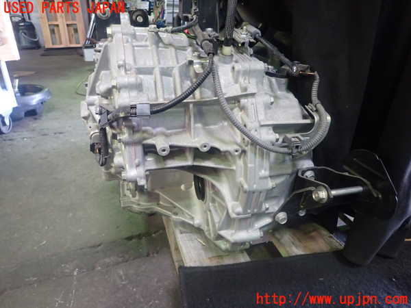 1UPJ-31553010]ヴォクシー(ノア)(ZRR80W)ミッション AT 3ZR-FAE 中古_m0002.jpg