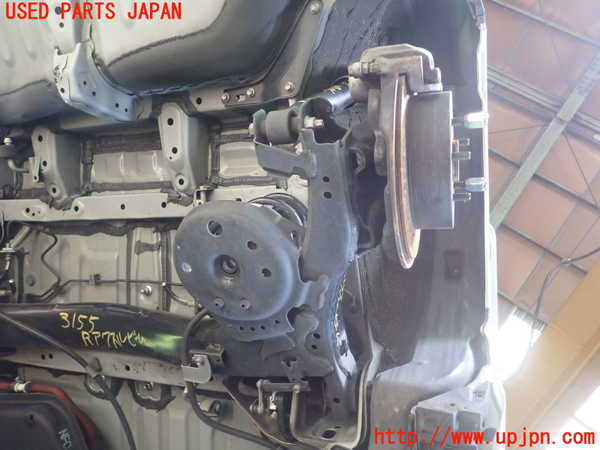 5UPJ-31555380]ヴォクシー(ノア)(ZRR80W)リアアクスルビーム ジャンク_m0004.jpg