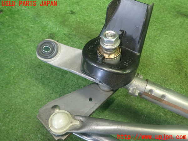 5UPJ-31556770]ヴォクシー(ノア)(ZRR80W)フロントワイパーモーター 中古_m0004.jpg