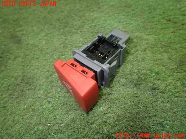 1UPJ-31556290]ヴォクシー(ノア)(ZRR80W)ハザードスイッチ 中古_m0003.jpg